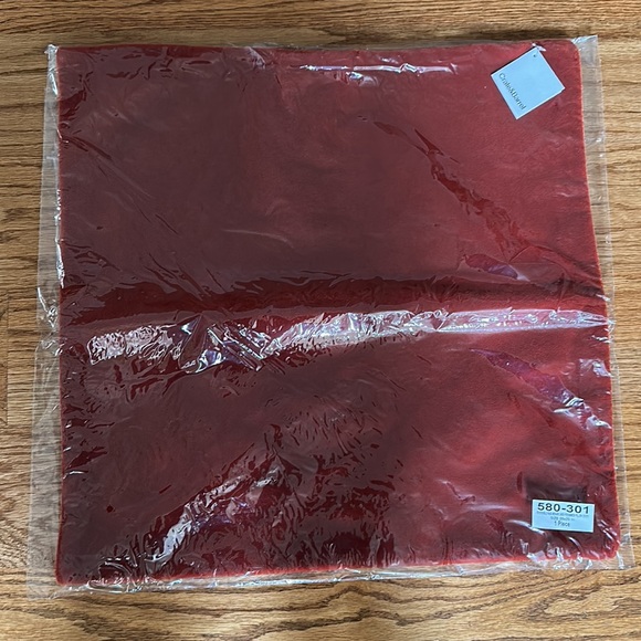 Crate & Barrel Faux Mohair 20x20 Pillow Cover Persimmons - Picture 5 of 6